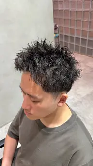 「メンズ限定」当店スタイリストカット+スパイキー、アクティブパーマ🌀