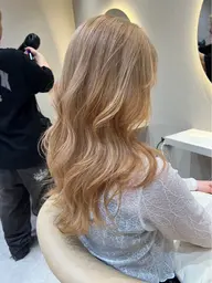 【⟡.*💫10月限定価格💫⟡.*】✨️1日1名のみ✨️フルブリーチ+ワンカラー+髪質改善tr🫧