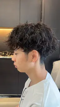 カット+ツイストスパイラルパーマ