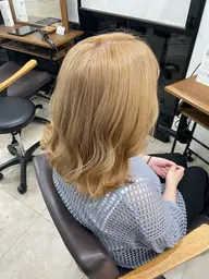 トリプルカラー(ブリーチ2回+カラー)🌟+カット✂️+ダメージ補修トリートメント✨