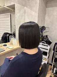 🍀カット+[縮毛矯正/ストレートパーマ]+トリートメント🍀