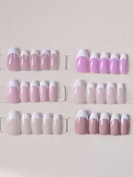 期間限定【オフ込み】🌸フレンチネイル🌸