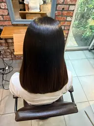 🩵 《女性限定》縮毛矯正 ＋ カット 💭  【ロング料金なし🙅🏻】