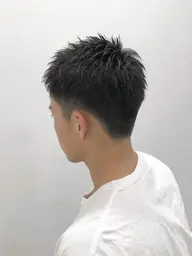 平日限定✔️17:00​〜​メンズカット　画像のようなスタイルのみとさせていただきます