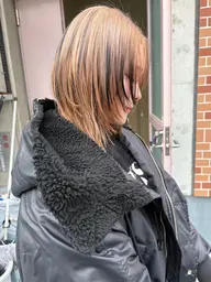 【リピーター様限定】 ケアブリーチダブルカラー+デザイン👶🏻(インナー、フェイスフレーミング、ルーツカラー)