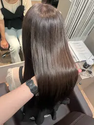 一名様限定‼️白髪染めリタッチ(マニキュア)+シャンプーブロー