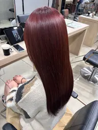 【🍭ダメージを抑えつつ、ワンカラーでは出せない色味を】ブリーチなしWカラー+ブロー