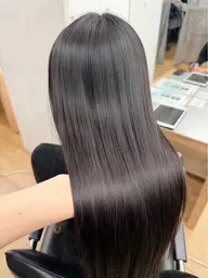 (8月🈳あり✨️✨️ 艶カラー)