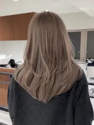カット➕ブリーチリタッチカラー