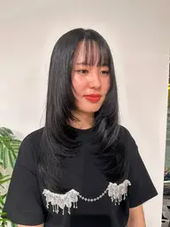 【レディースロング限定】✨イメージが変わるカット✨&収まりの良い髪の毛に‼️