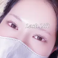 ラッシュリフト🪽(パリジェンヌ含む)【¥5,700】 渋谷