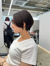 20代後半​〜​30代限定！ショートカット+全体カラー+トリートメント(仕上がりのもみあげの長さがリップ下)