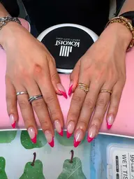 フレンチネイル / ガラスフレンチネイル