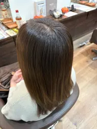 白髪のリタッチカラー＋トリートメント