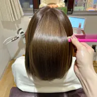 ♡酸性ストレート＋ウルティア4stepトリートメント♡？