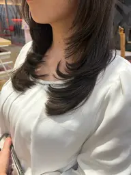 【✨新規限定✨】レイヤーカット✂︎+韓国風艶カラー🤍+癒しのヘッドスパ🌿(色もちUPナノバブルシャンプー付き🫧)