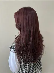 【女性/ご新規】小顔似合わせ ロング 全体レイヤーカット