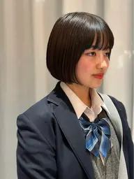 【人気No.2🥈】レイヤー・ボブカット➕透明感暗髪カラー➕トリートメント (学割¥11960) ⚠︎ショート不可