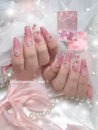 🎀オフありハンドワンホンガーリーちゅるん90分持ち込みデザイン(アート目安片手3.4本)🐩💭🎀