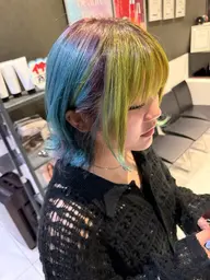 【ブリーチ込みのWカラー✨10,000円】赤みやオレンジが気になる方に髪の状態に合わせて、ムラなく丁寧に仕上げます◎