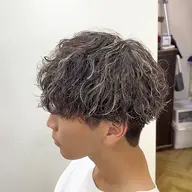 【柏・次世代トレンド】メンズカット+ケアブリーチ(ハイライトも可)+選べるパーマ(波巻き/ニュアンス/シャドウパーマ)