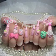 【2XL👑激盛れNAIL】持ち込みOK♡アート×パーツつけ放題¥14,980 → ¥13,480