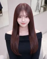 伸ばし中におすすめメンテナンスカット✂️✨(毛先1~2cm毛量調節)ストレート仕上げ