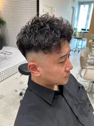 【メンズ限定、学生限定】メンズカット+デザインパーマ