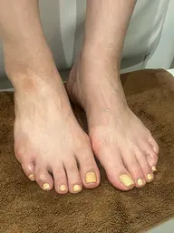 フットワンカラー