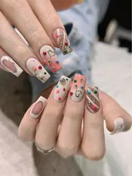自爪🎀ストン付け放題🎀アートし放題🎀2パーツまで無料、3つ目から追加料金💕