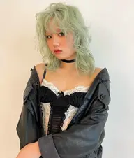 🌈ᵕ̈*👽ブリーチ➕カラー👽🌈ᵕ̈* ➕Aujuaシャンプー&トリートメント付き✨️