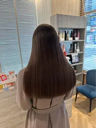 🌟自然な仕上がり🫧 さらツヤ縮毛矯正☘️