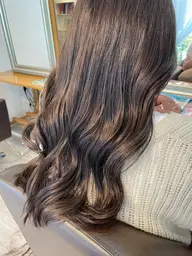 ワンカラー🌷🌈+ハホニコトリートメント✨