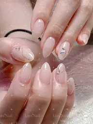 〖自爪〗💗4本持ち込みデザイン💅🏻ケア込み・フィルイン・パラジェル変更ok<初回ソフトオフ無料>