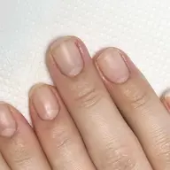 自然な爪に見える 自爪風クリアネイル(艶なし仕上げの自爪育成)オフなし