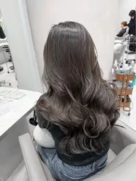 透明感ワンカラー🎀🤍+うる艶トリートメント✨✨