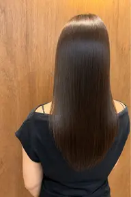 縮毛矯正+Aujuaケアトリートメント⟡.·💕