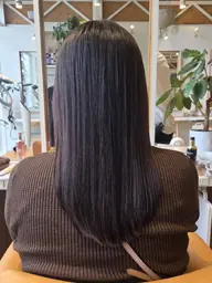"ヘアマニキュア(お白髪染め)"肌に優しいお薬でお白髪をしっかり染めたい方!70%OFFでのご案内🪄3,135円~