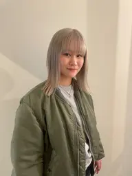 【1日でハイトーンにしたいなら‼️】トリプルカラー(2回ブリーチ)+フルカラー+2step トリートメント