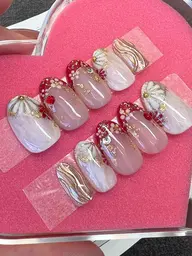 【全員使用可】ネイルチップ✨ウェディング👰‍♀️成人式✨LIVEネイル💅