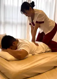 人気No.2🥳足湯付き♨️タイ古式マッサージ90分