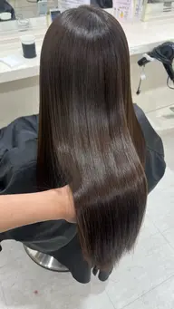 ♡今期限定♡梅雨に負けない縮毛矯正➕メンテナンスカット➕保湿力を高めるハホニコトリートメント♡ストレート仕上げ♡