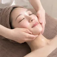 【⭐️たるみで方はこちら】クレンジング+マッサージ+パック+保湿 (パウダールーム付き)