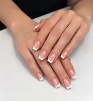 🦋[自爪]フレンチネイル　💞