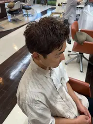 [メンズ/ミニモ限定] 似合わせ診断+メンズカット＋トレンドヘアカラー（ブリーチなし）