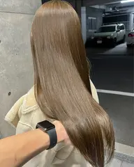 ブリーチカラー+髪質補修トリートメント👱🏻♀️(long)