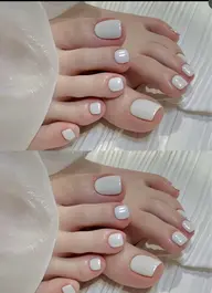 フットワンカラーネイル