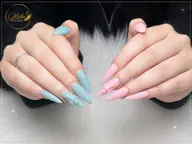🉐♪♪ ジェル2本アート・パーツ付け放題 💅🩷💚💛