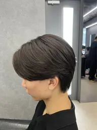 カット    センターパートウルフ