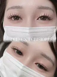 LEDフラットラッシュ140本